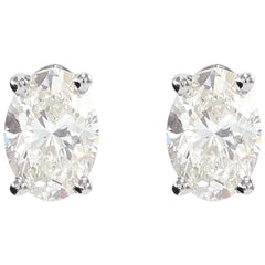 Oval 4-Prong Lightweight Natural Diamond Earring Mounting