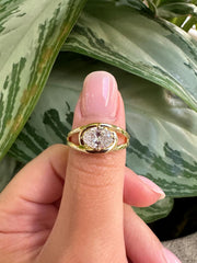 The East-West Oval Ring